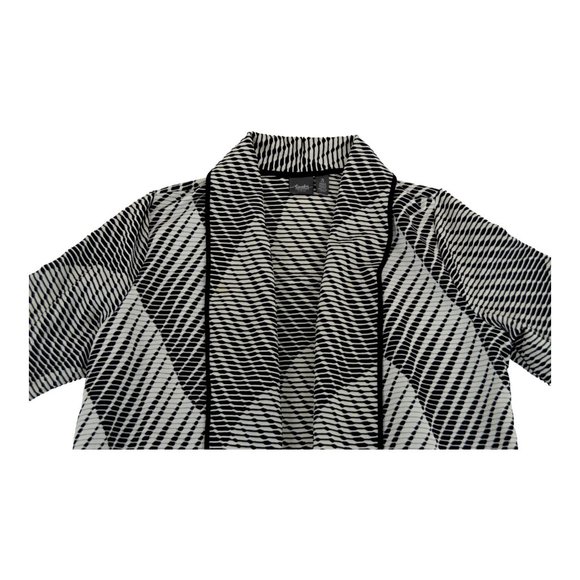 CHICOS Travelers Collection SZ 3 Black Ivory Open Front Textured Knit Blazer EUC - Picture 2 of 4